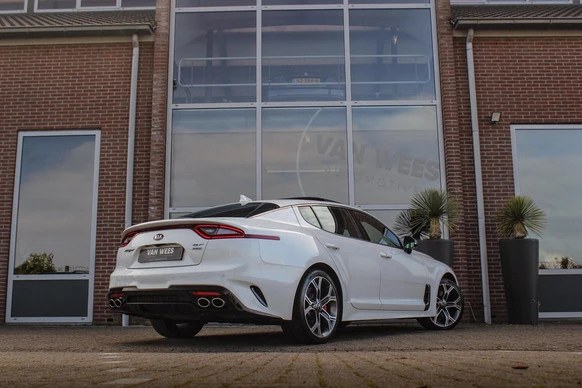 Kia Stinger - Afbeelding 5 van 30