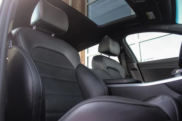 Kia Stinger - Afbeelding 16 van 30