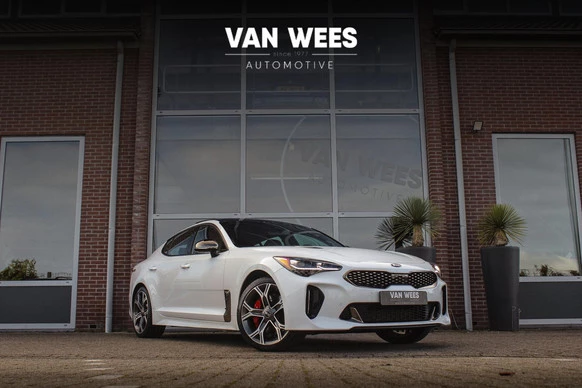 Kia Stinger - Afbeelding 1 van 30