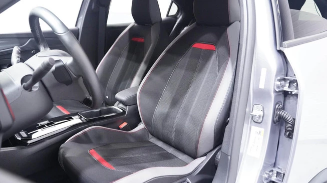 Opel Mokka - Afbeelding 28 van 30