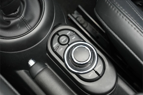 MINI Cooper Cabrio - Afbeelding 23 van 30