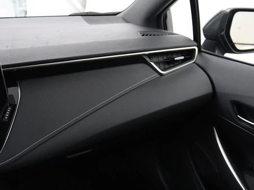 Toyota Corolla - Afbeelding 23 van 30