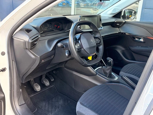 Peugeot 208 - Afbeelding 17 van 30
