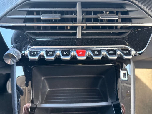 Peugeot 208 - Afbeelding 25 van 30