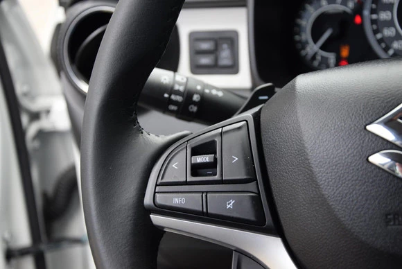 Suzuki Ignis - Afbeelding 18 van 30