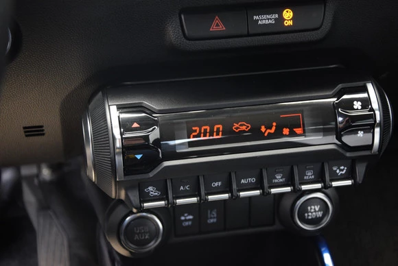 Suzuki Ignis - Afbeelding 25 van 30