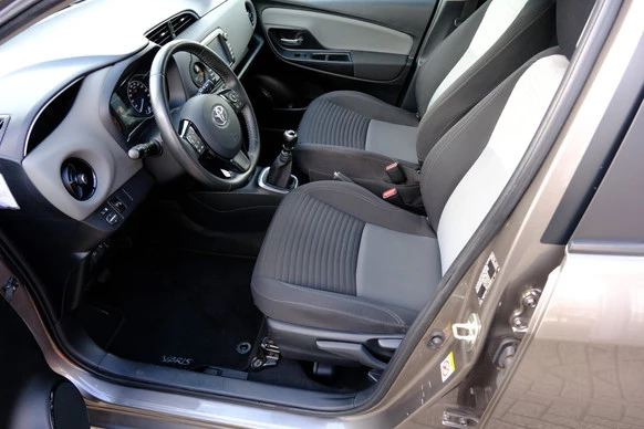 Toyota Yaris - Afbeelding 2 van 30