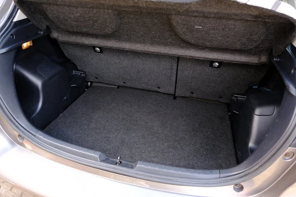 Toyota Yaris - Afbeelding 10 van 30