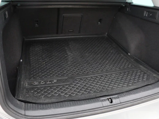 Volkswagen Golf - Afbeelding 12 van 30