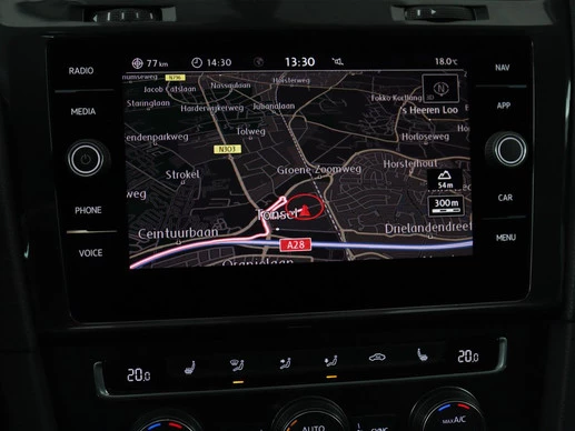 Volkswagen Golf - Afbeelding 18 van 30