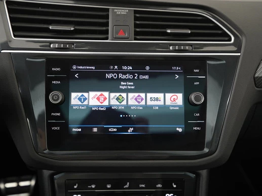 Volkswagen Tiguan - Afbeelding 14 van 30