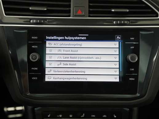 Volkswagen Tiguan - Afbeelding 21 van 30