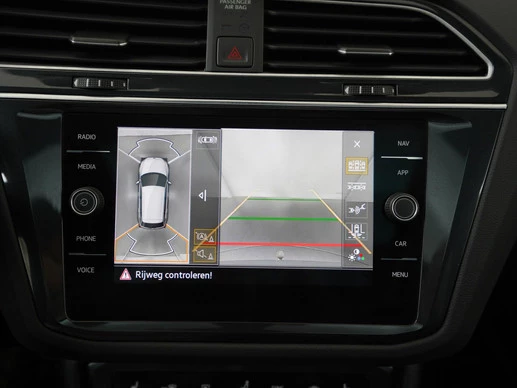 Volkswagen Tiguan - Afbeelding 24 van 30