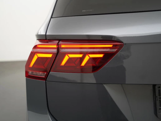 Volkswagen Tiguan - Afbeelding 26 van 30
