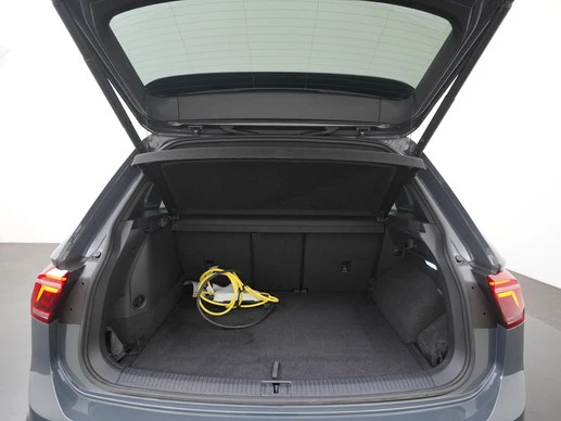 Volkswagen Tiguan - Afbeelding 28 van 30