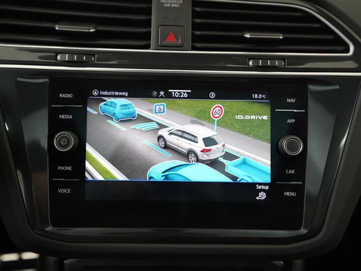 Volkswagen Tiguan - Afbeelding 21 van 30