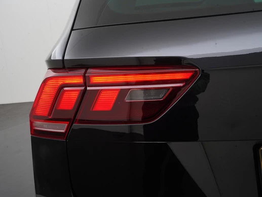 Volkswagen Tiguan - Afbeelding 27 van 30