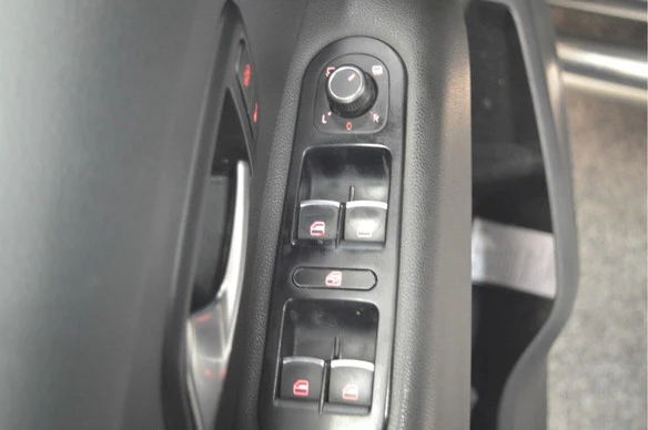 Volkswagen Amarok - Afbeelding 21 van 27