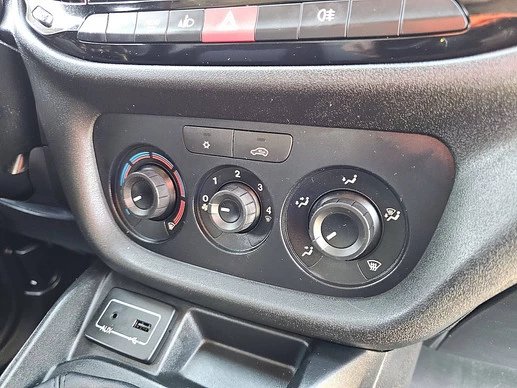 Fiat Doblò - Afbeelding 10 van 19