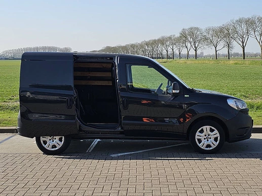 Fiat Doblò - Afbeelding 16 van 19