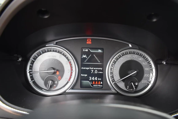 Suzuki Vitara - Afbeelding 10 van 19