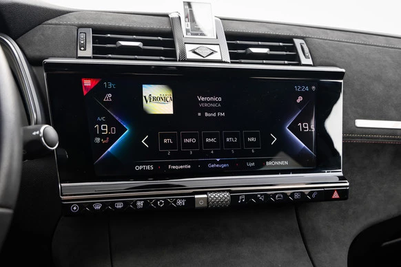 DS DS 7 - Afbeelding 28 van 30