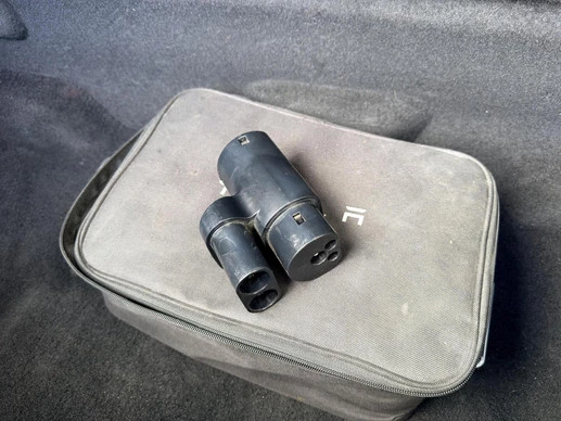 Tesla Model X - Afbeelding 14 van 30