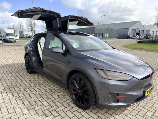 Tesla Model X - Afbeelding 16 van 30