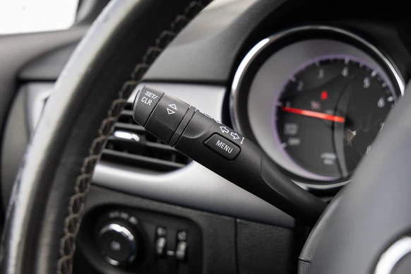 Opel Astra - Afbeelding 14 van 30