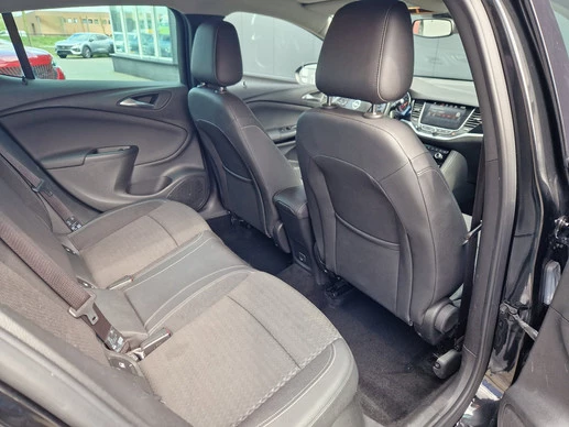 Opel Astra - Afbeelding 16 van 27