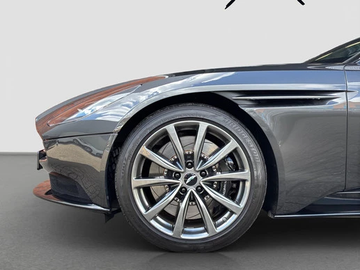 Aston Martin DB11 - Afbeelding 4 van 26