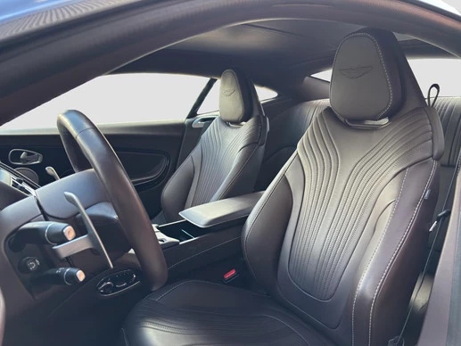 Aston Martin DB11 - Afbeelding 8 van 26