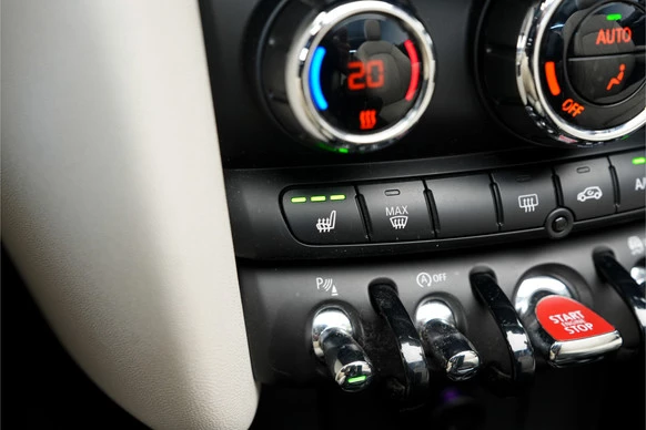 MINI Cooper Cabrio - Afbeelding 26 van 30