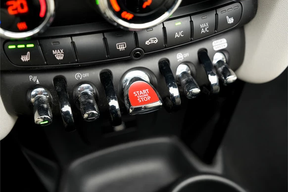 MINI Cooper Cabrio - Afbeelding 27 van 30