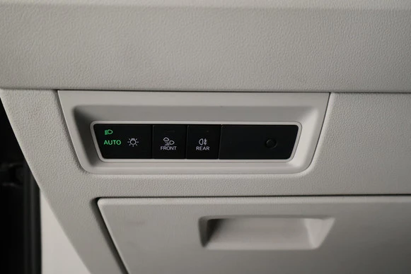 Volkswagen Touareg - Afbeelding 18 van 30