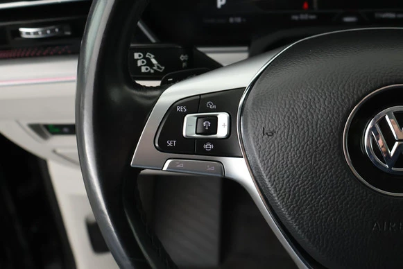 Volkswagen Touareg - Afbeelding 19 van 30