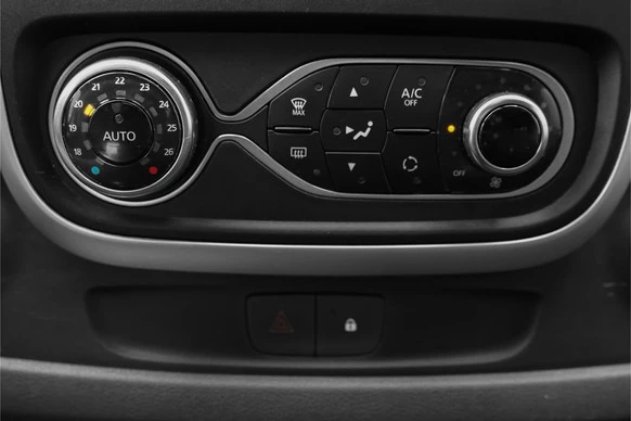 Renault Trafic - Afbeelding 24 van 30