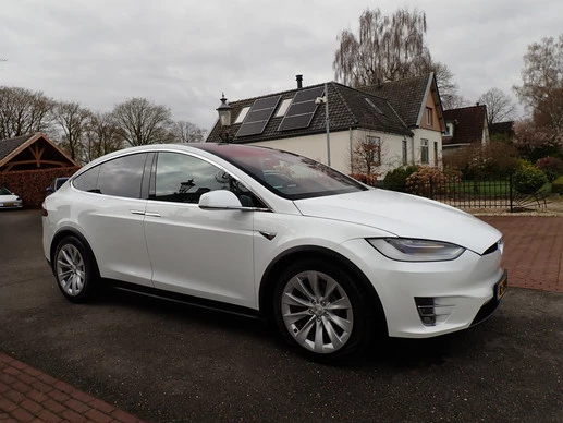 Tesla Model X - Afbeelding 3 van 26