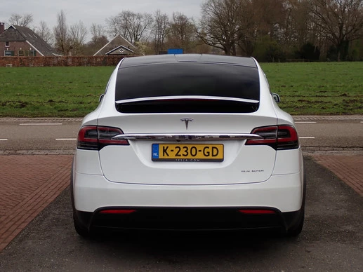 Tesla Model X - Afbeelding 20 van 26