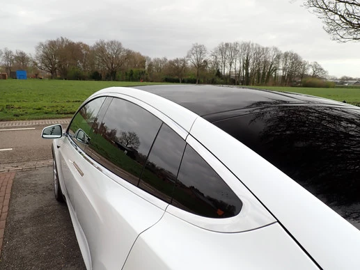 Tesla Model X - Afbeelding 23 van 26