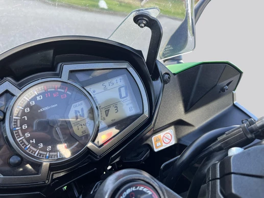 Kawasaki Z1000 - Afbeelding 4 van 11