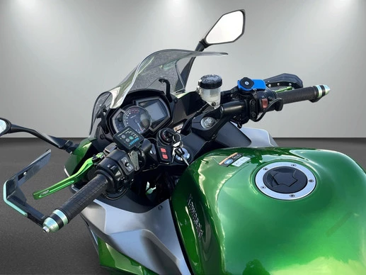 Kawasaki Z1000 - Afbeelding 11 van 11