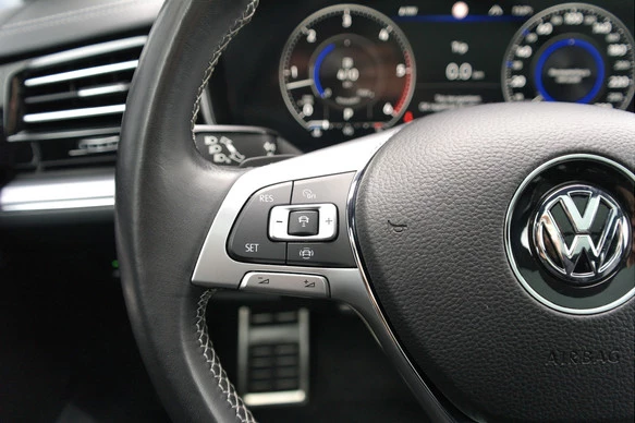 Volkswagen Touareg - Afbeelding 10 van 30