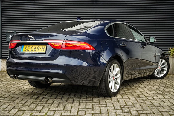 Jaguar XF - Afbeelding 2 van 30