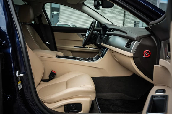 Jaguar XF - Afbeelding 5 van 30