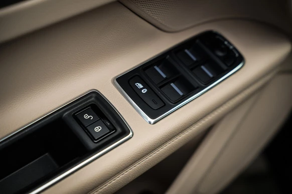 Jaguar XF - Afbeelding 29 van 30