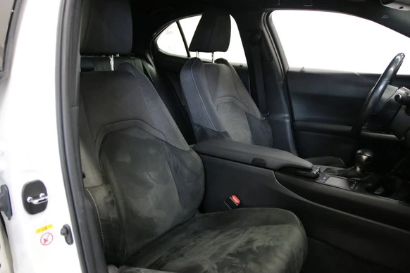 Lexus UX - Afbeelding 6 van 29