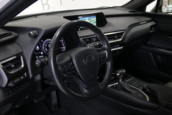 Lexus UX - Afbeelding 15 van 29