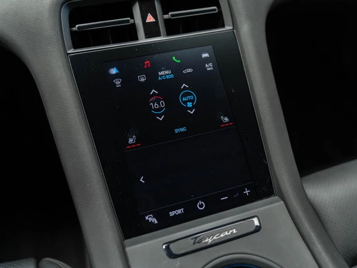 Porsche Taycan - Afbeelding 13 van 30