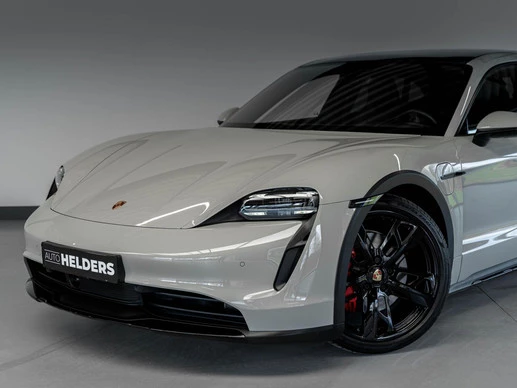 Porsche Taycan - Afbeelding 24 van 30